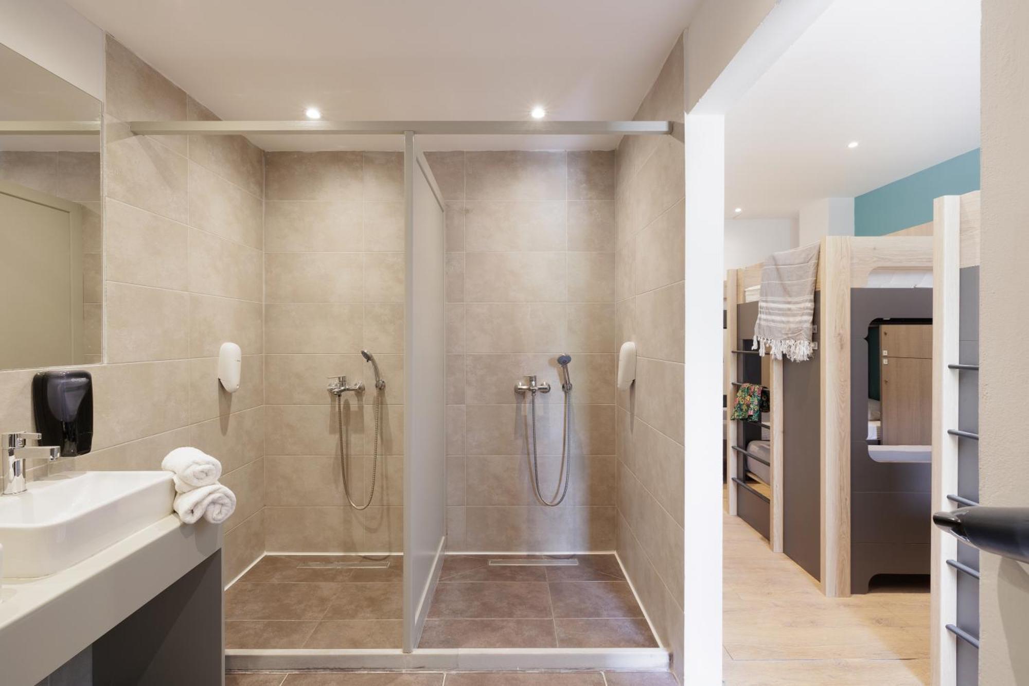 Auberge de jeunesse Local &